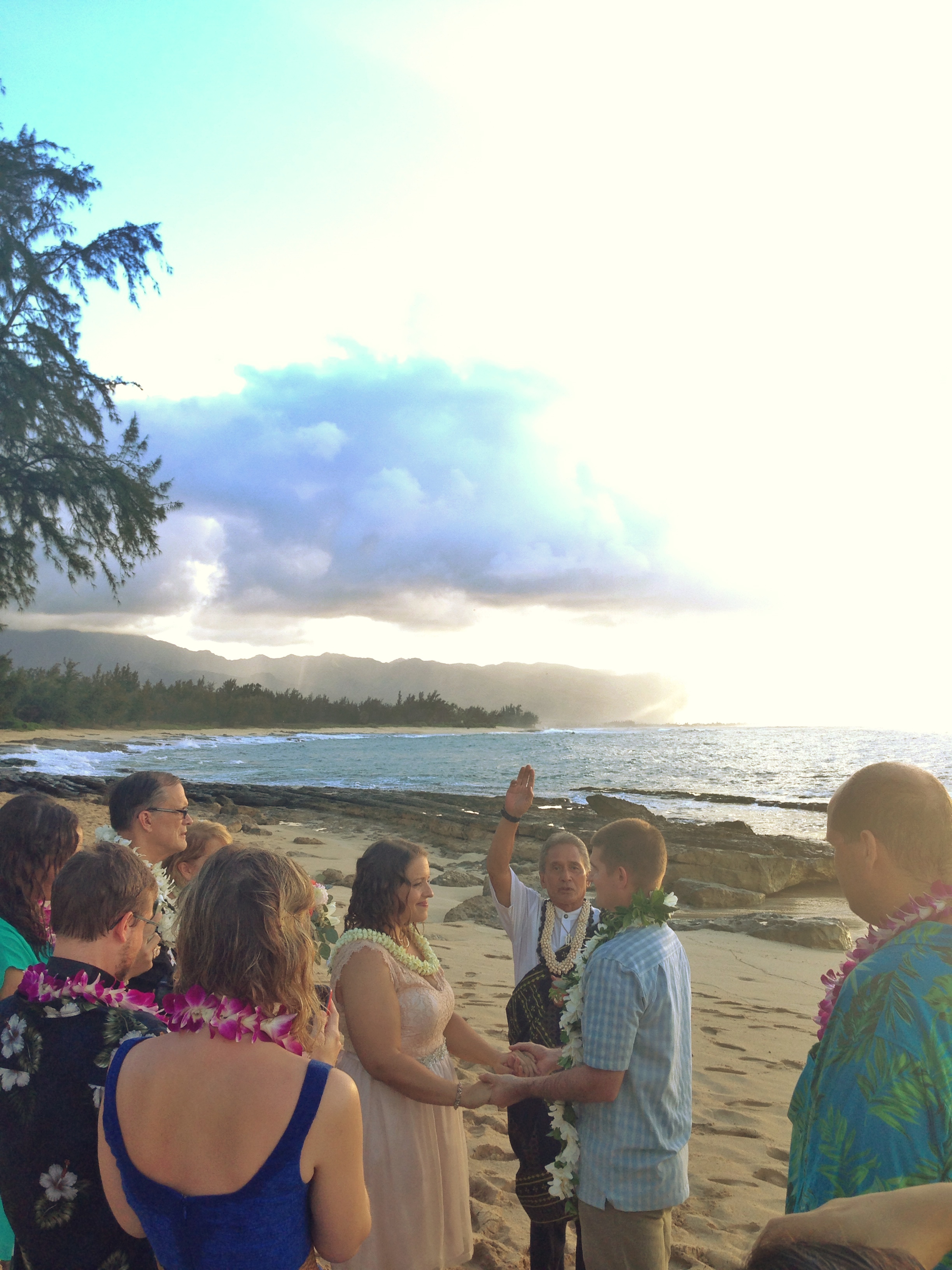 jacqueline-caleb-beach-hawaii-wedding-ceremony