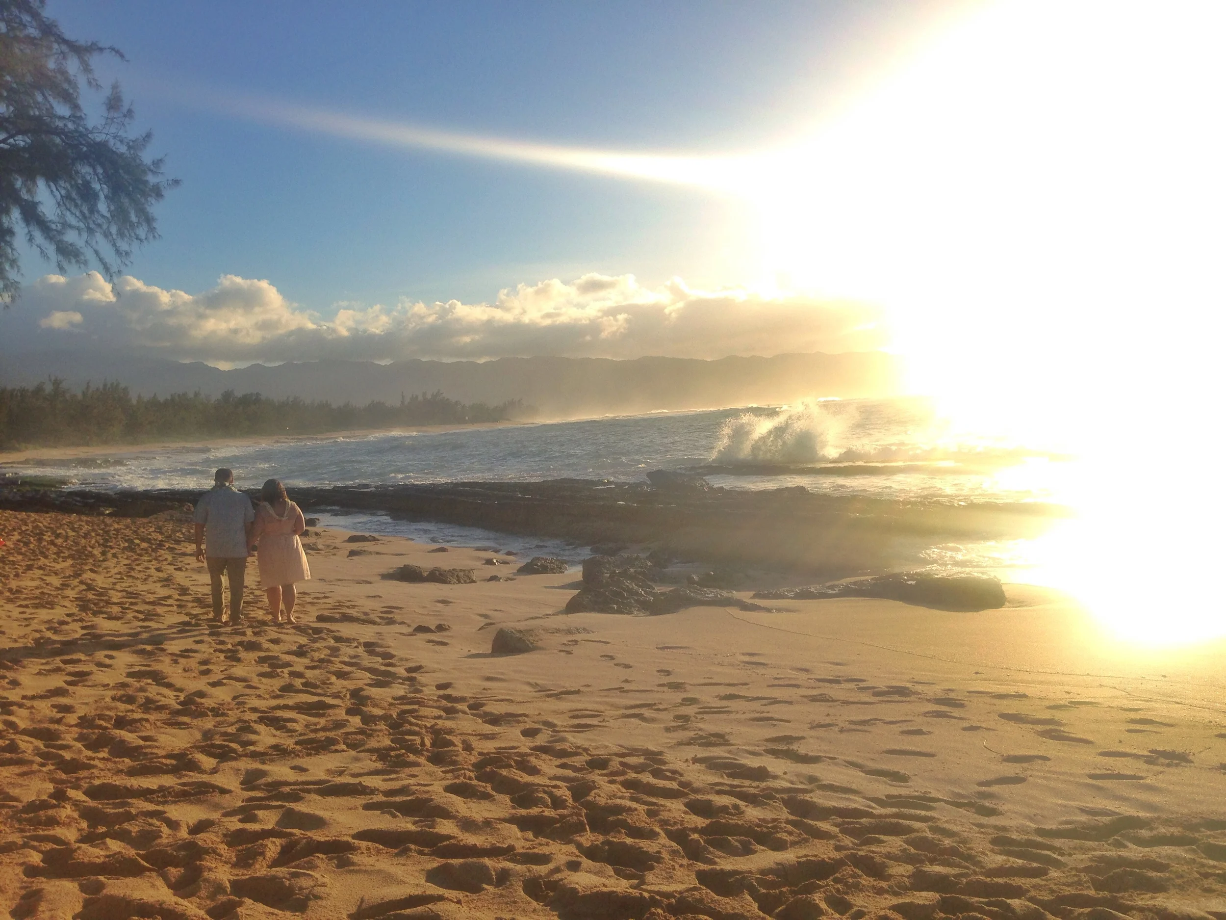jacqueline-caleb-sunset-hawaii-wedding