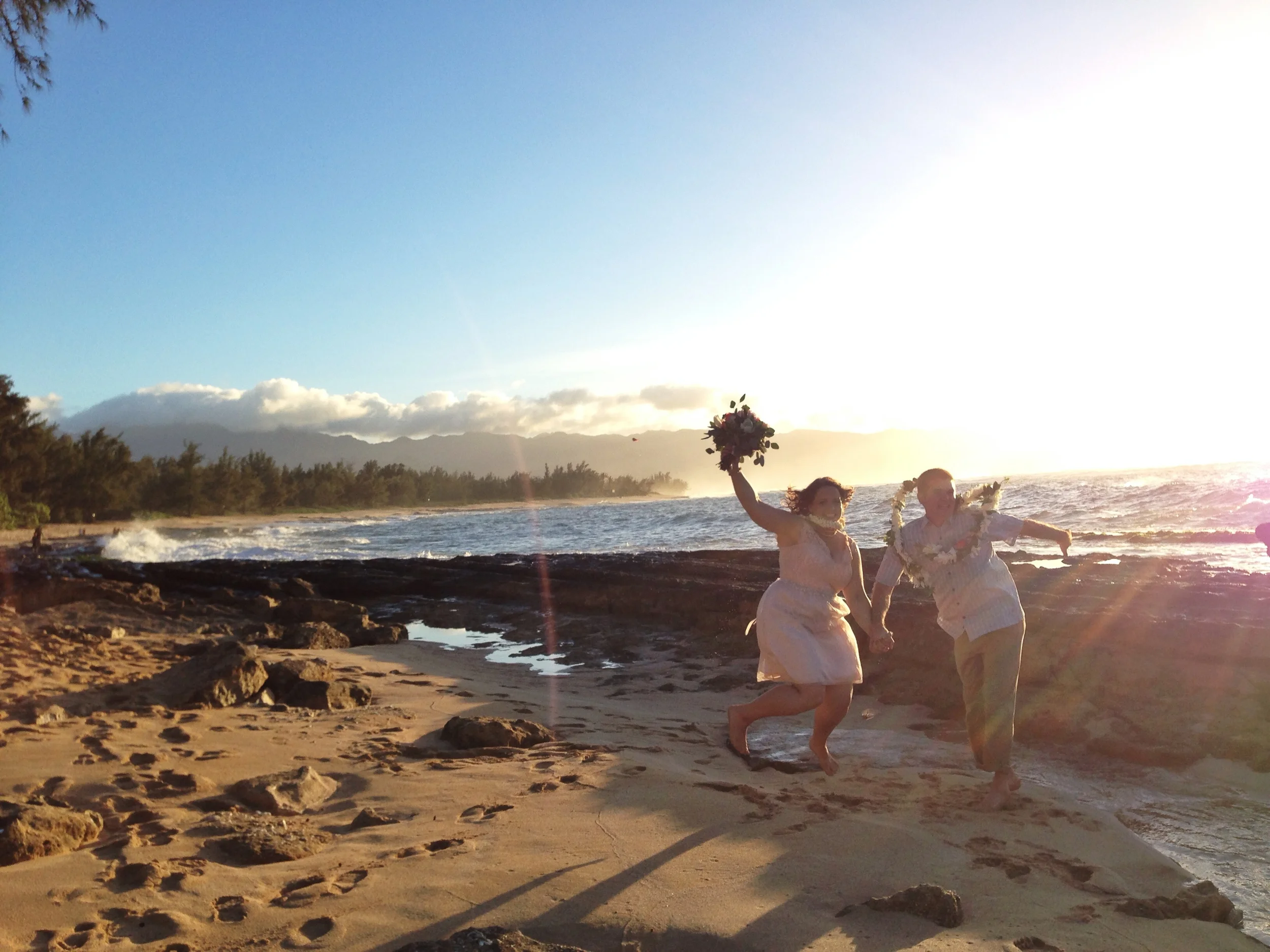 north-shore-sunset-wedding-hawaii