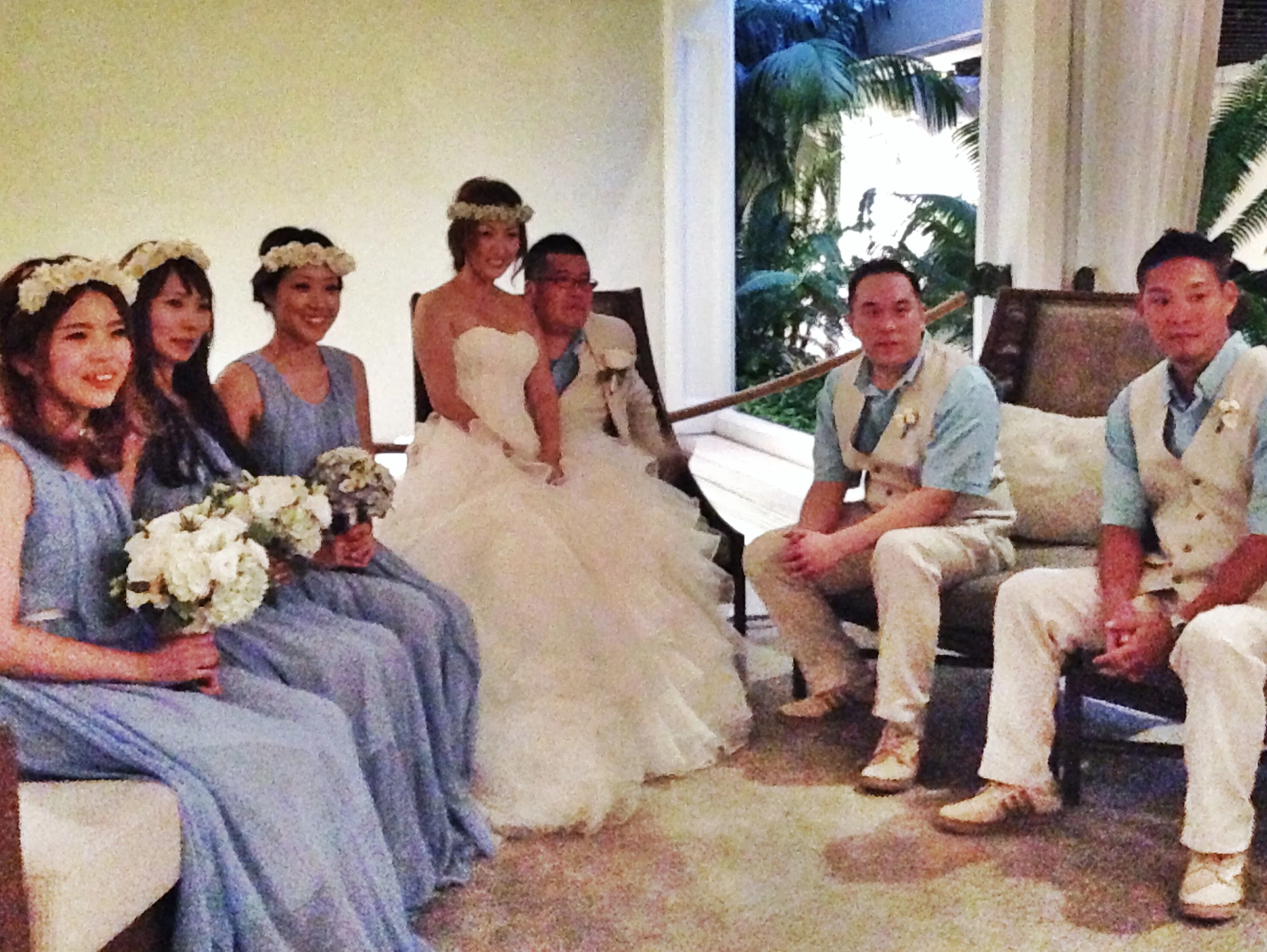 akemi-brett-wedding-party-fun