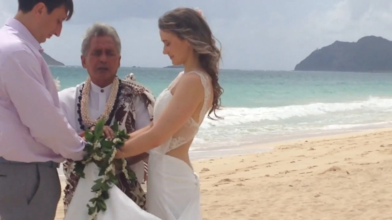 Andrey + Olga's Hawaii Wedding, Waimanalo Beach