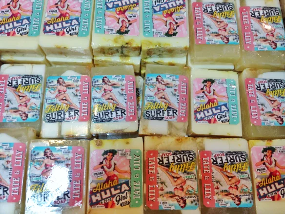 12-aloha-hula-filthy-surfer-soap-favor.jpg