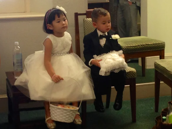 8-flower-girl-ring-bearer-hawaii.jpg