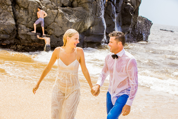 10-adam-jessica-waimea-beach-trash-the-dress.jpg