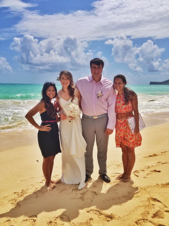 11-andrey-olga-best-day-ever-hawaii-wedding-planners.jpg