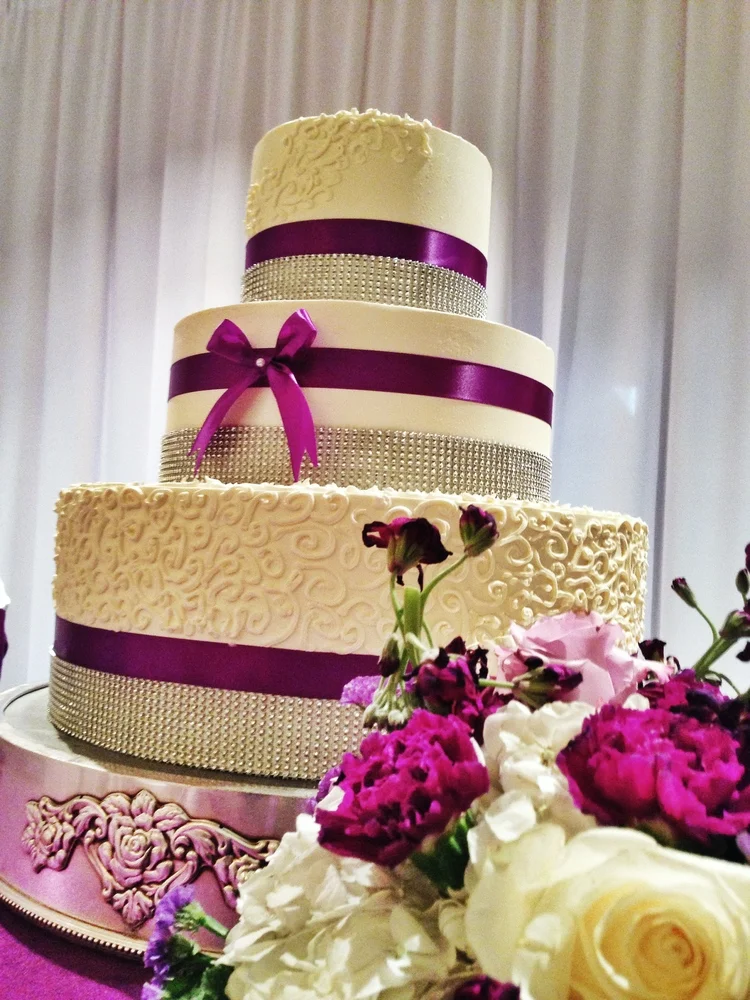 14-wedding-cake-purple.jpg