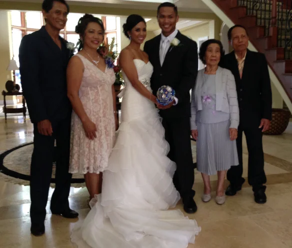 bella sophia estate hawaii wedding.jpg