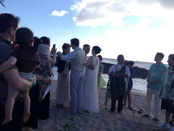 paradise cove beach hawaii wedding.jpg