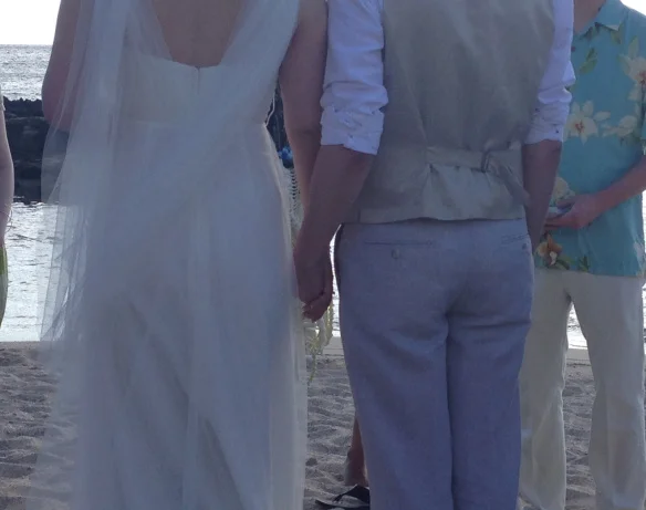 paradise cove beach hawaii wedding.jpg