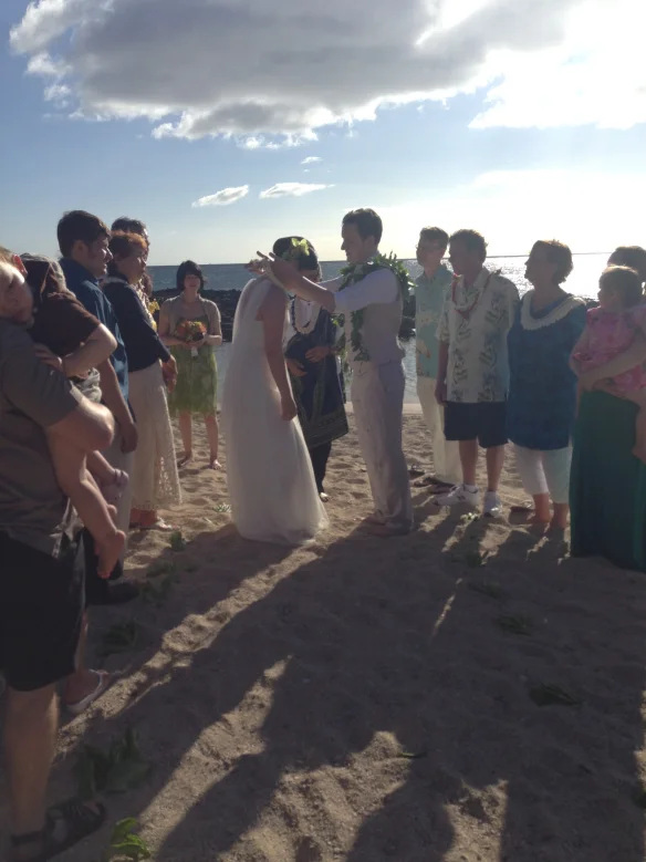 paradise cove beach hawaii wedding.jpg