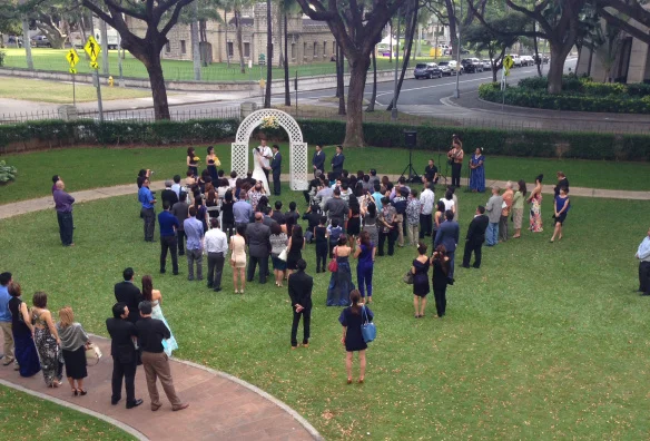 hawaii state art museum wedding.jpg