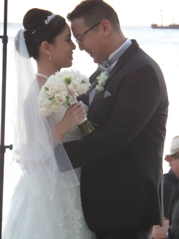 20-alex-rita-sunset-waikiki-wedding.jpg