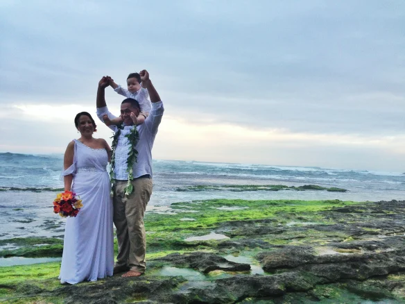 14-beach-wedding-family.jpg
