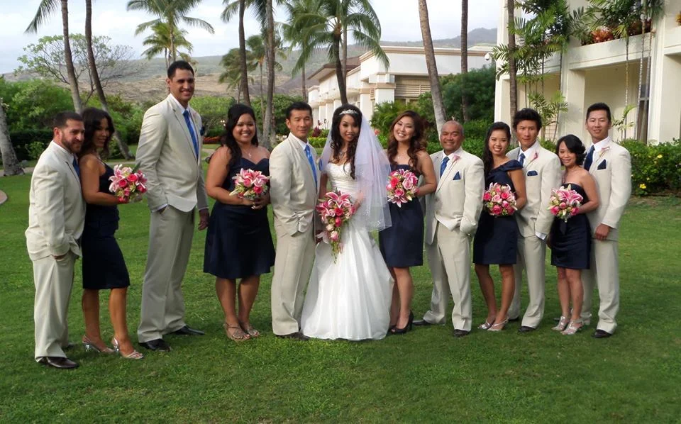 10-ky-lorrie-hawaii-wedding-party.jpg
