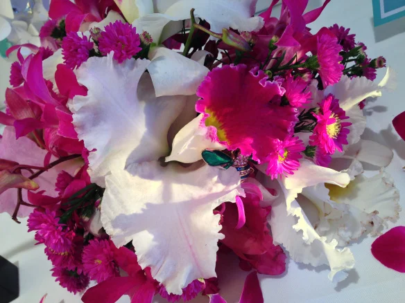 2-volcano-orchids-hawaii-wedding-flowers.jpg