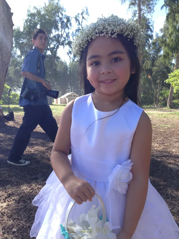 5-hawaii-flower-girl.jpg
