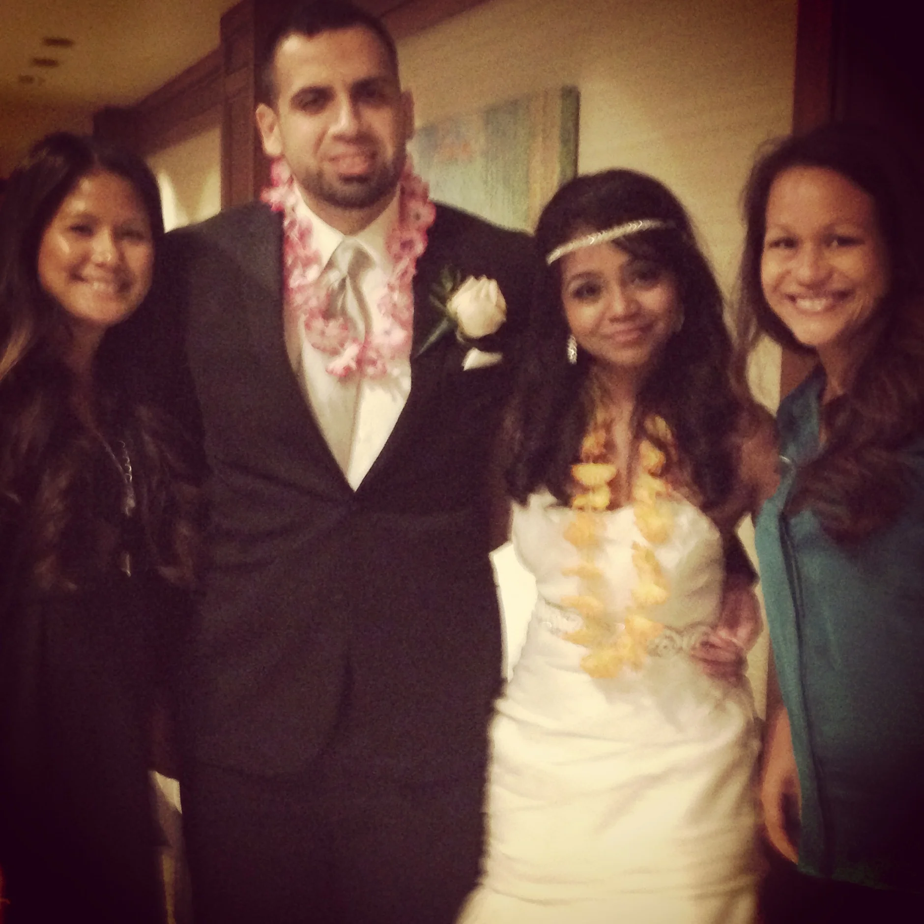 22-shanna-dan-best-day-ever-hawaii-wedding-planners.JPG