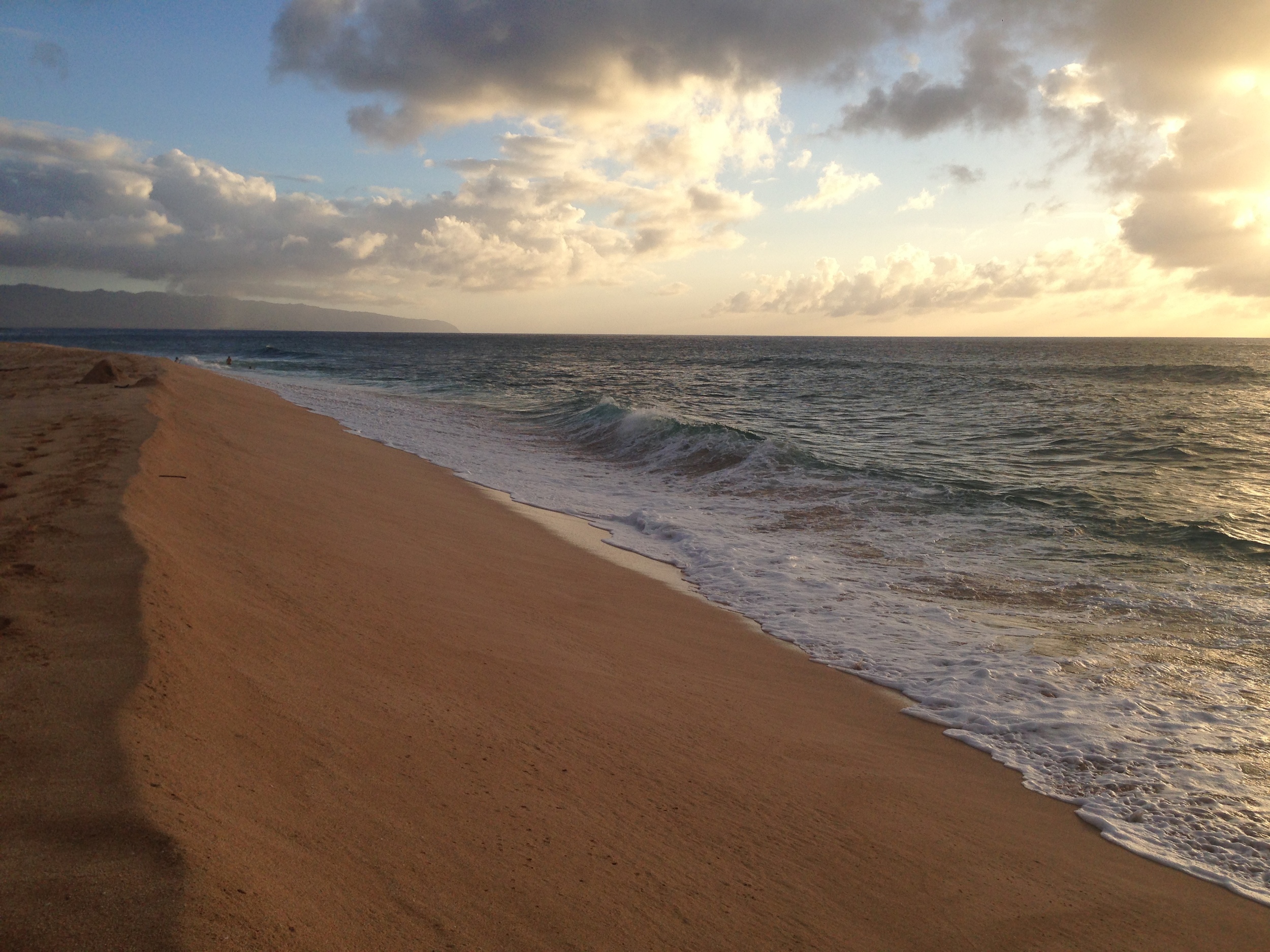 pipeline-beach-hawaii
