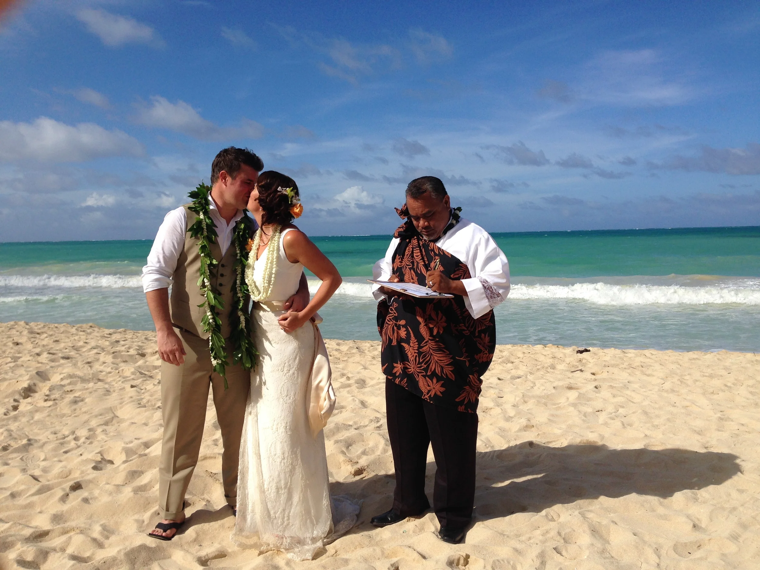 waimanalo-beach-wedding-5.JPG