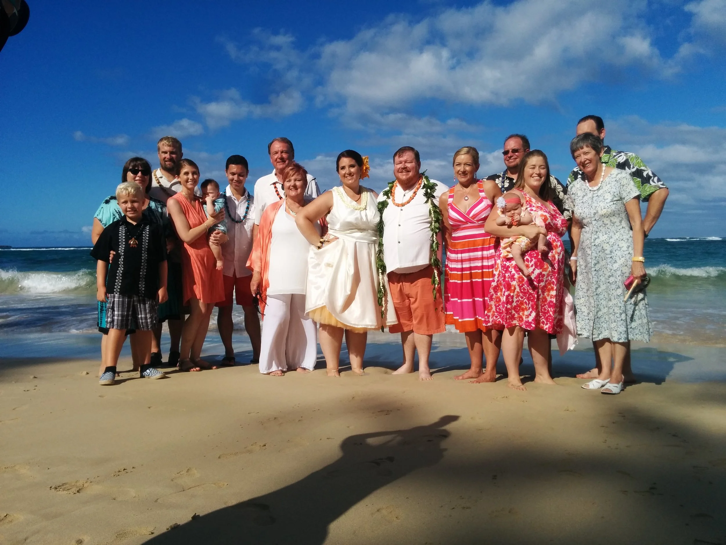 17-beach-wedding-hawaii.jpg