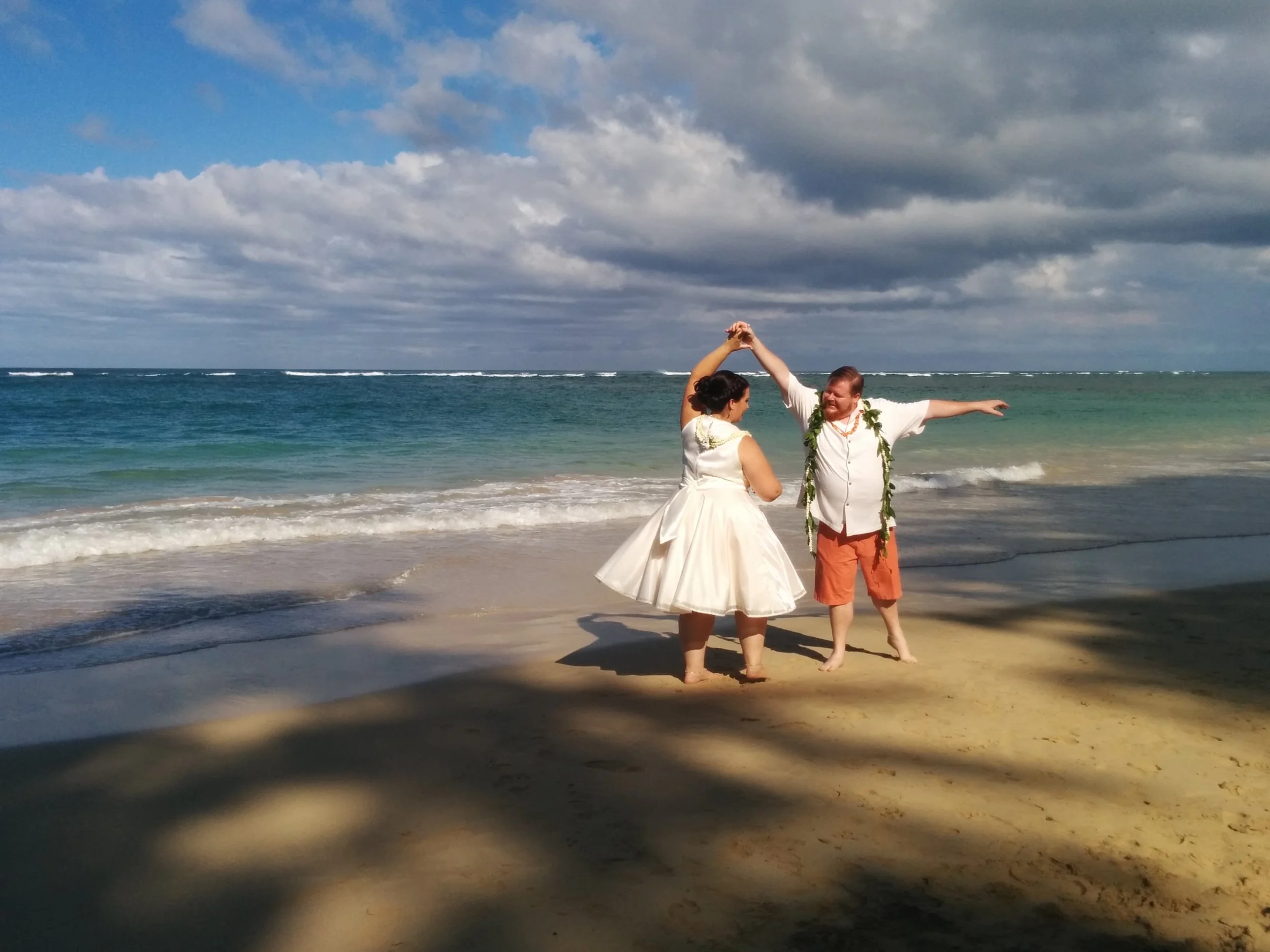 25-oahu-beach-wedding.jpg