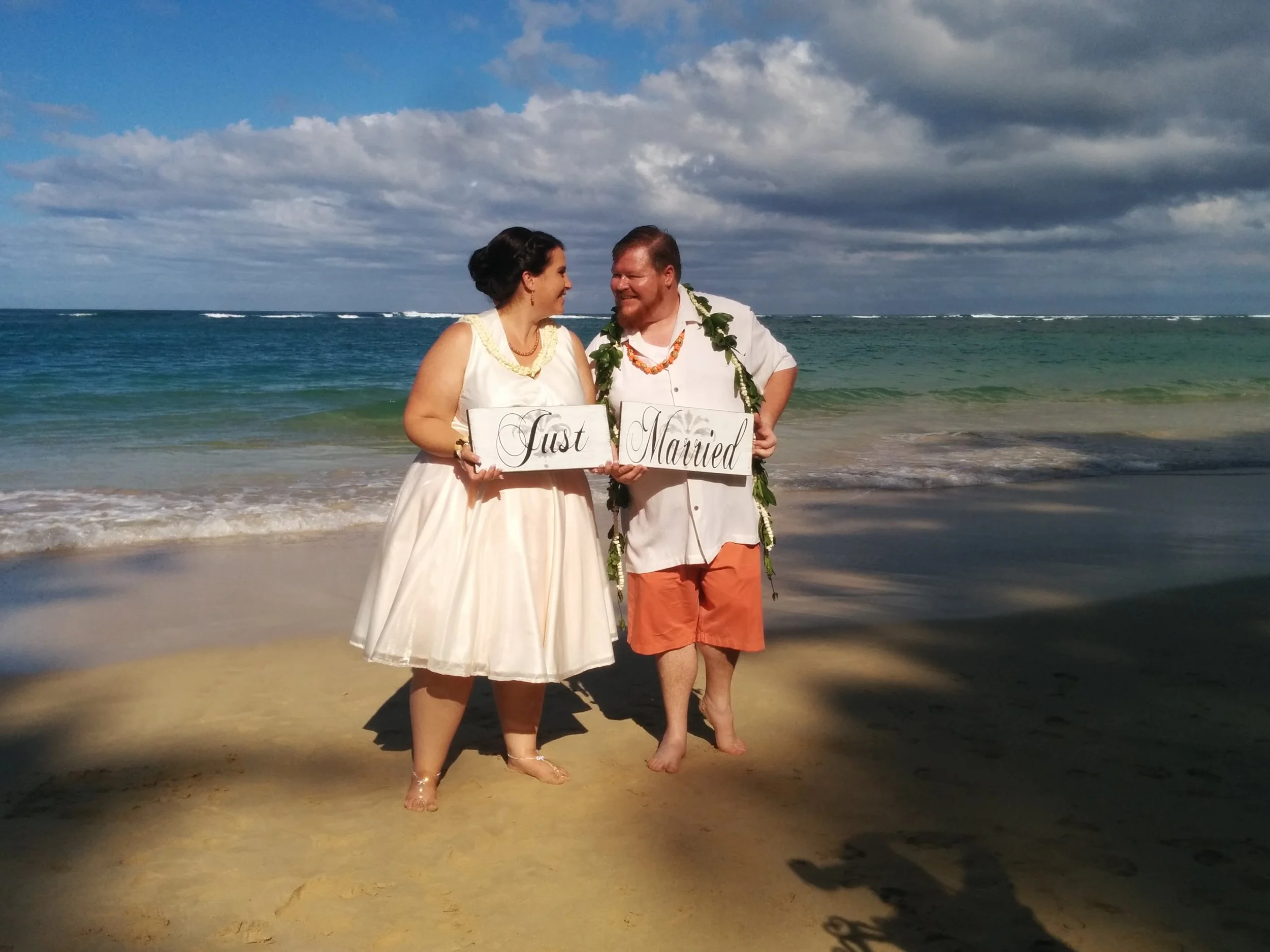 28-oahu-beach-wedding.jpg