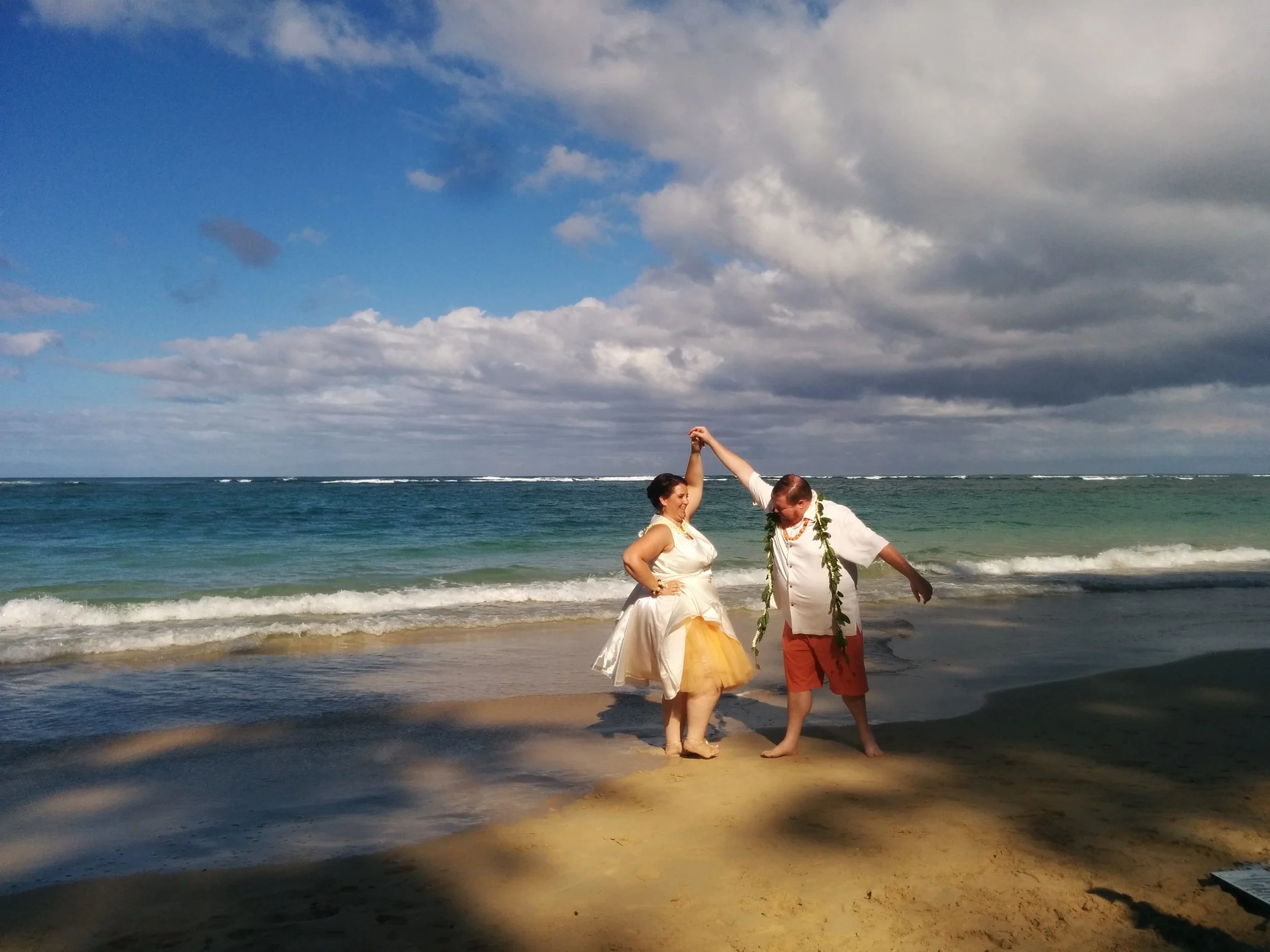 29-oahu-beach-wedding.jpg