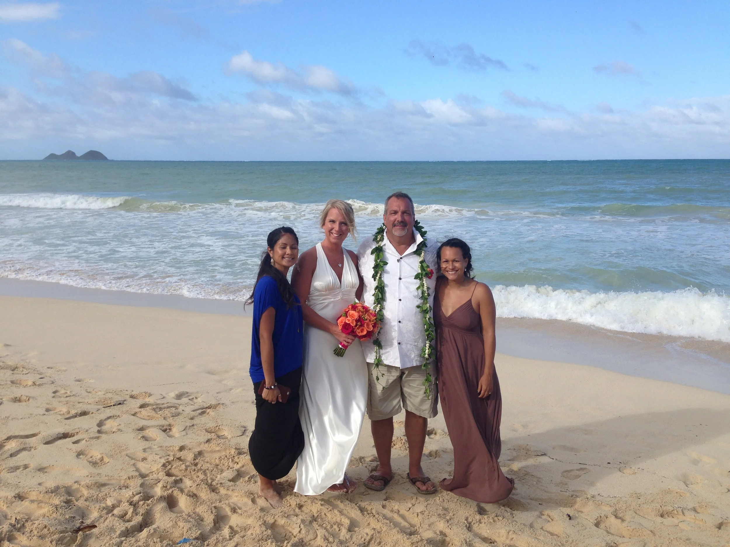 18-oahu-beach-wedding.JPG