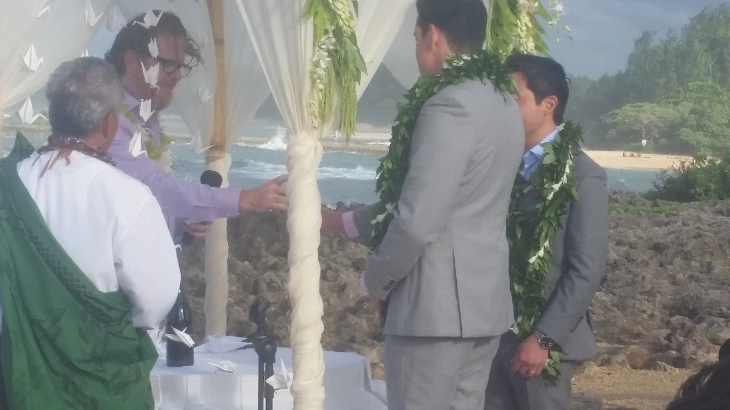 turtle-bay-resort-outdoor- ceremony