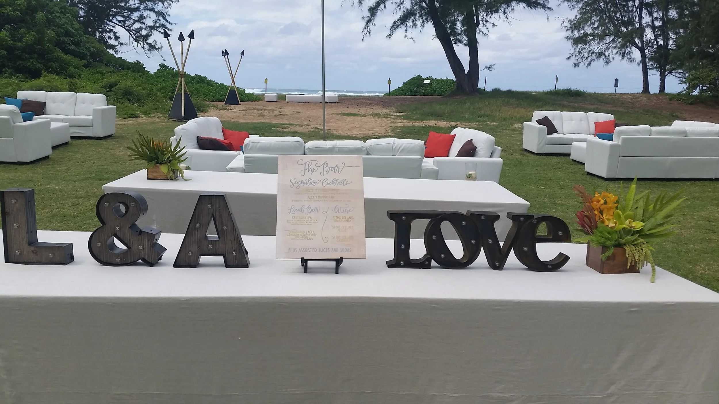 turtle-bay-resort-outdoor- reception