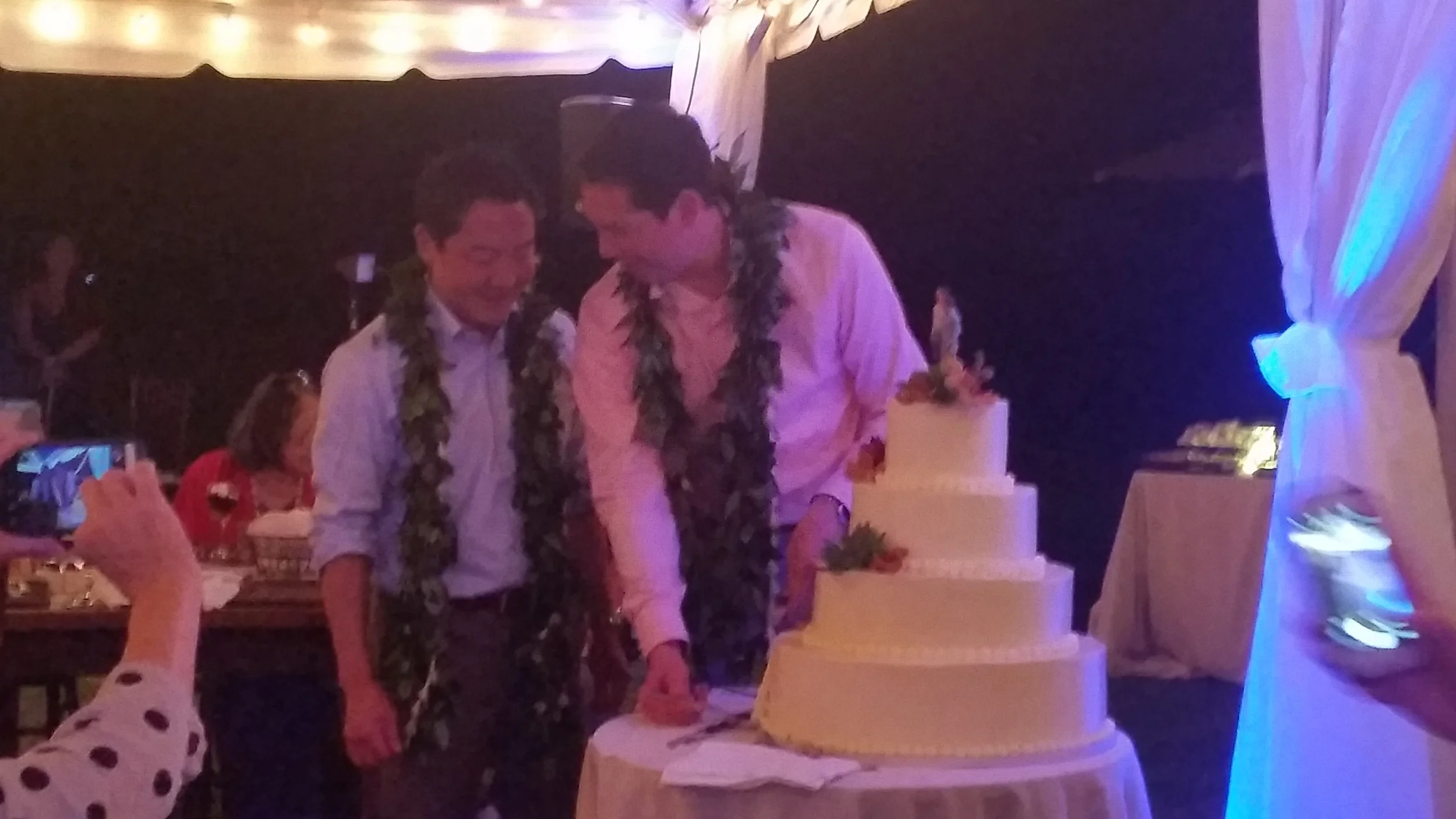 turtle-bay-resort-outdoor-wedding-reception