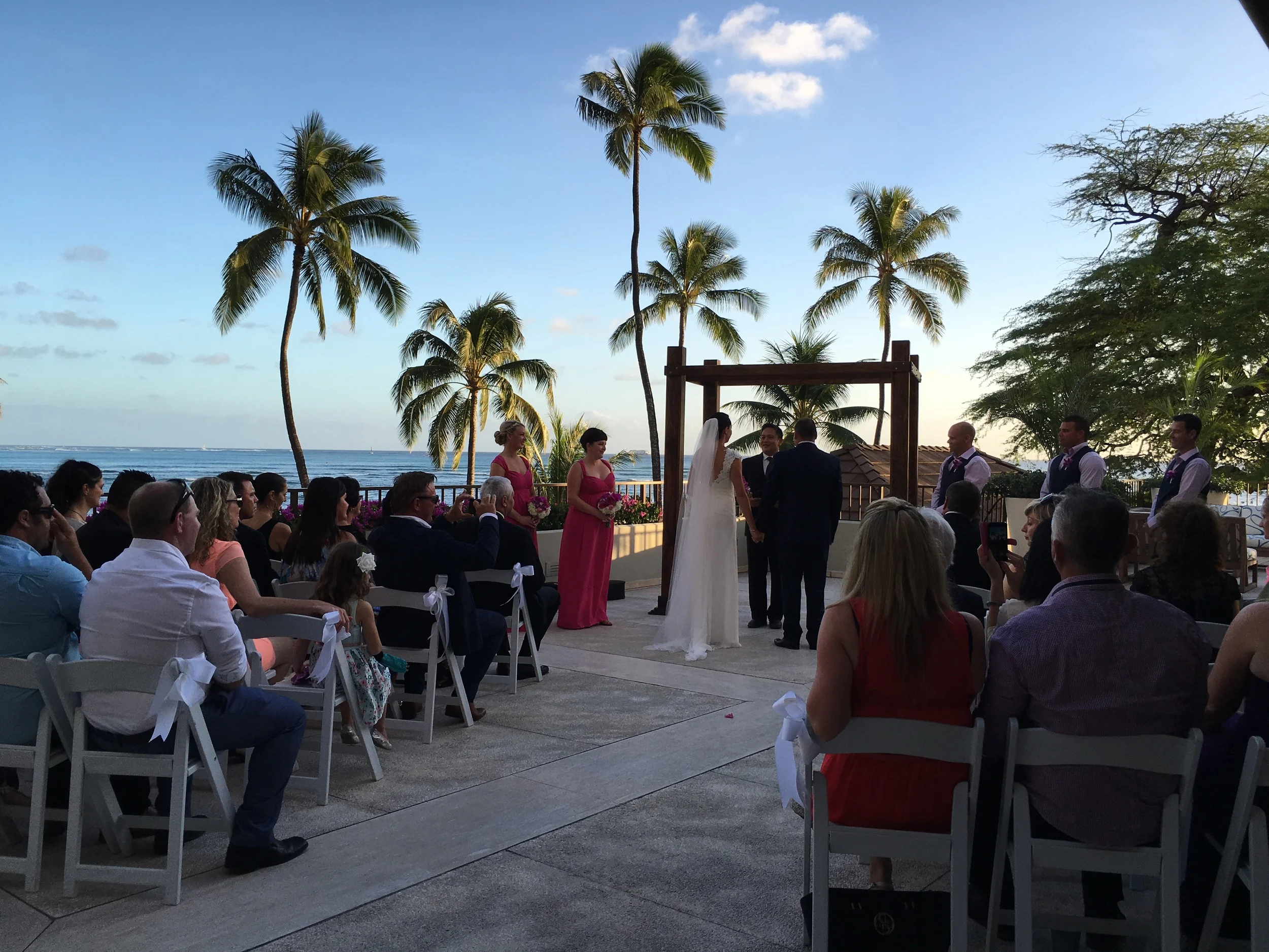 4-halekulani-hau-terrace-wedding-ceremony.JPG