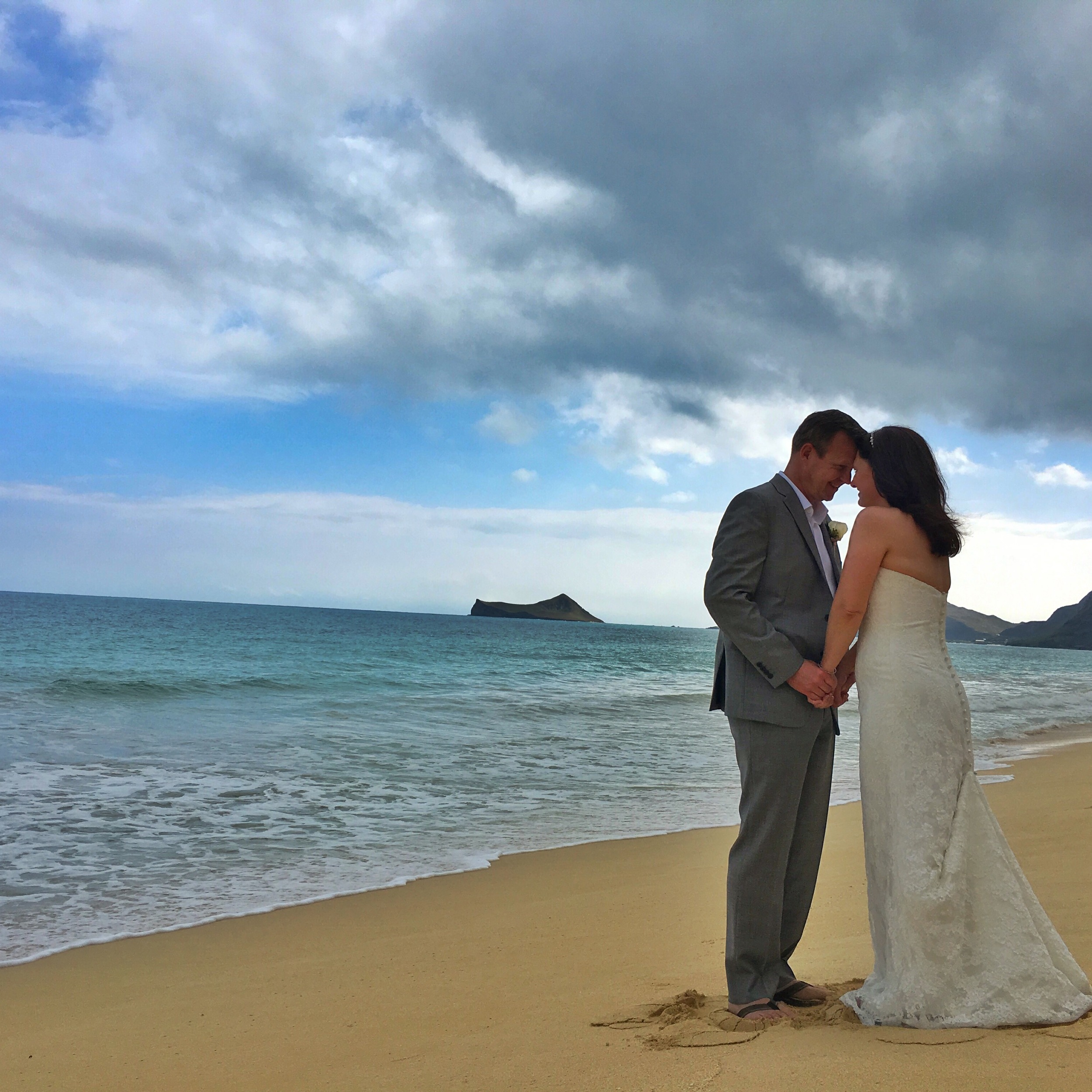 1-waimanalo-beach-ceremony.JPG