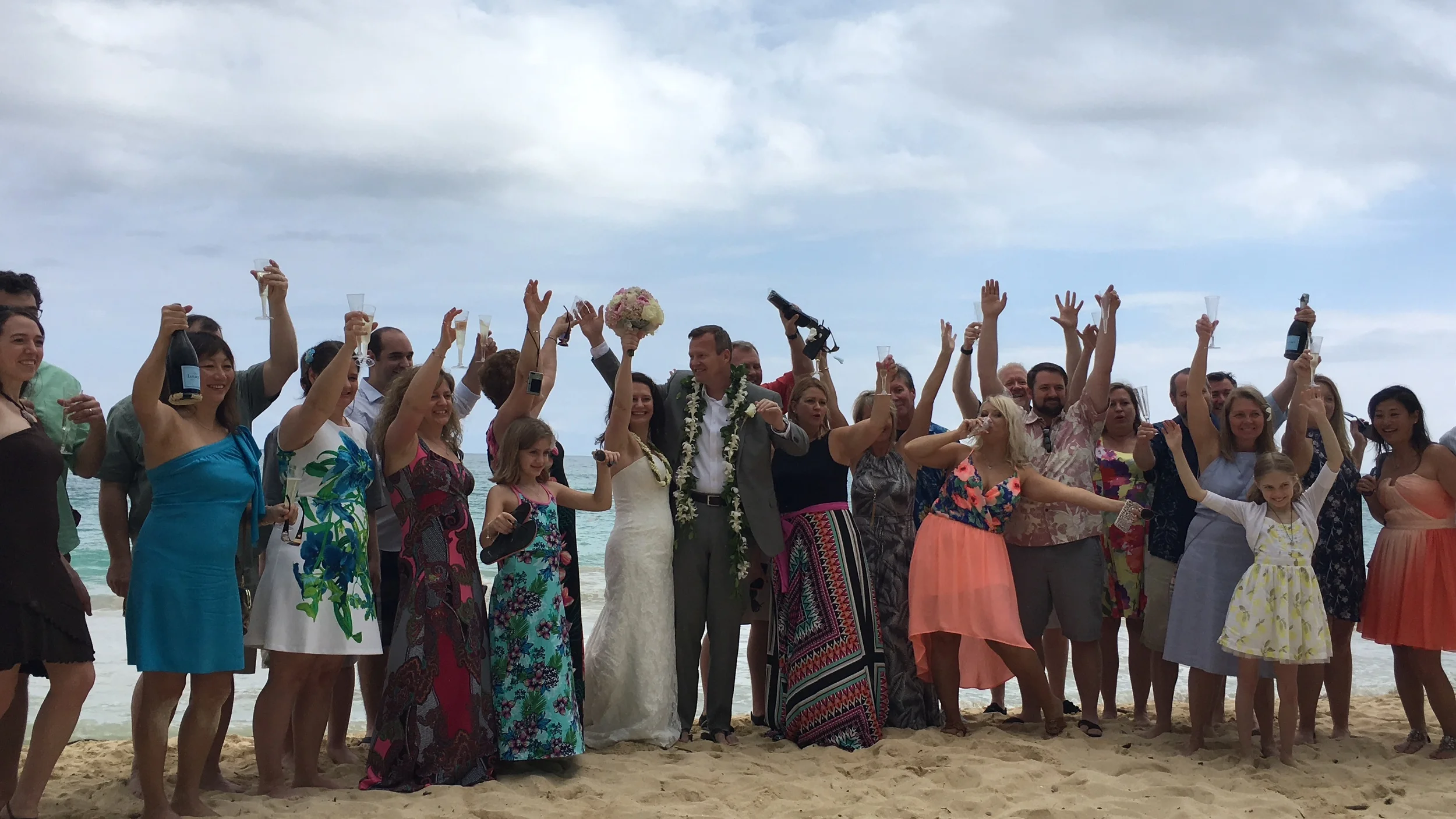 32-oahu-beach-hawaii-wedding.JPG