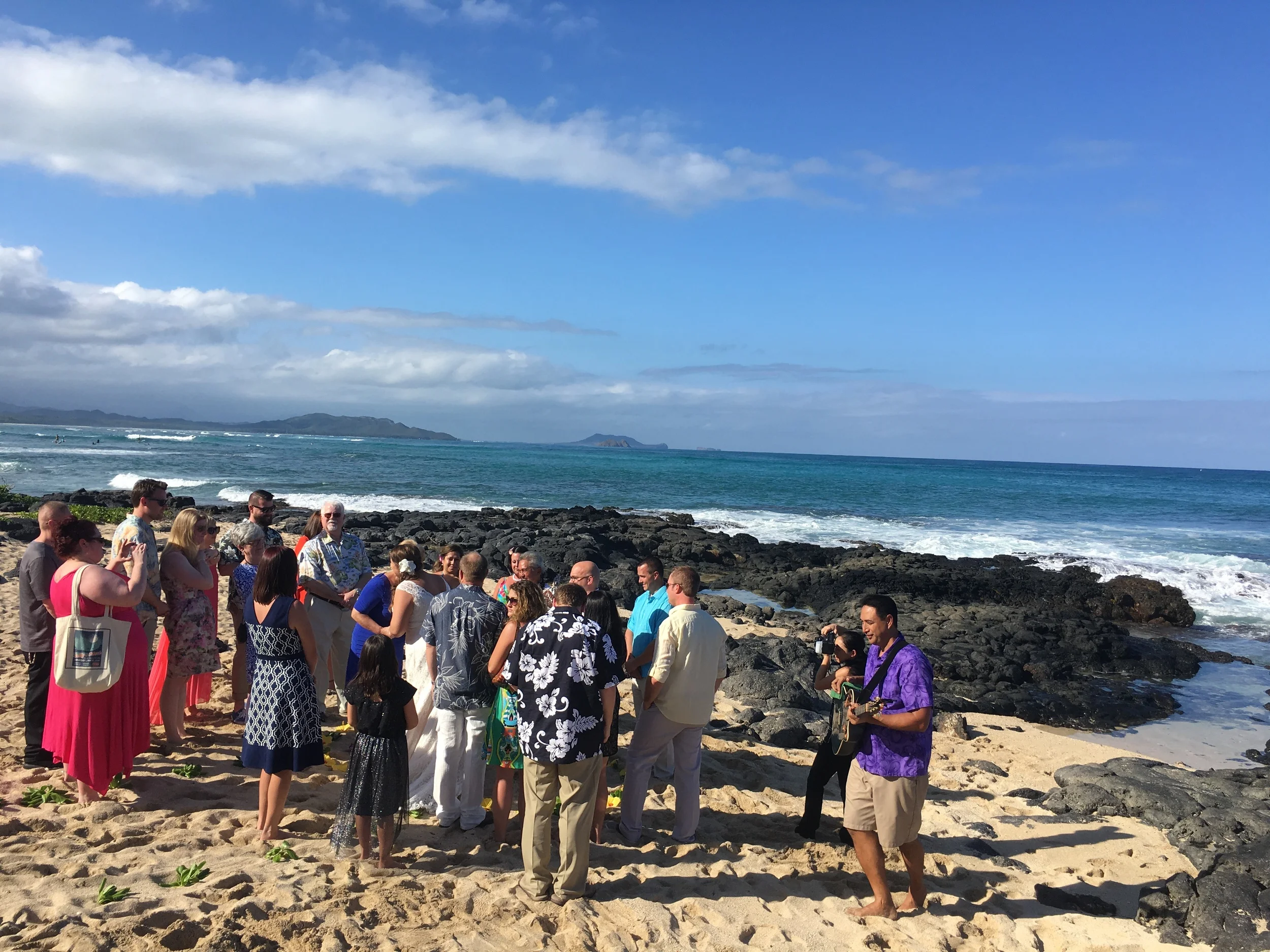 10-makapuu-beach-oahu-wedding.JPG