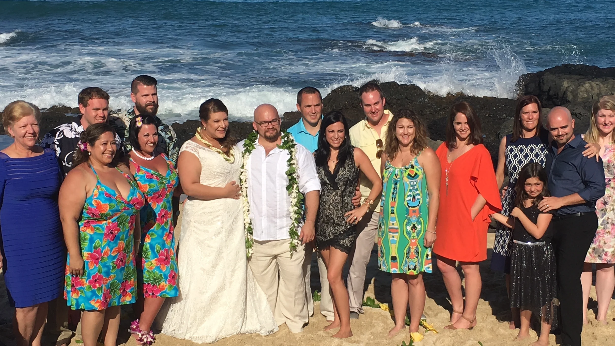 32-small-hawaii-beach-wedding.JPG