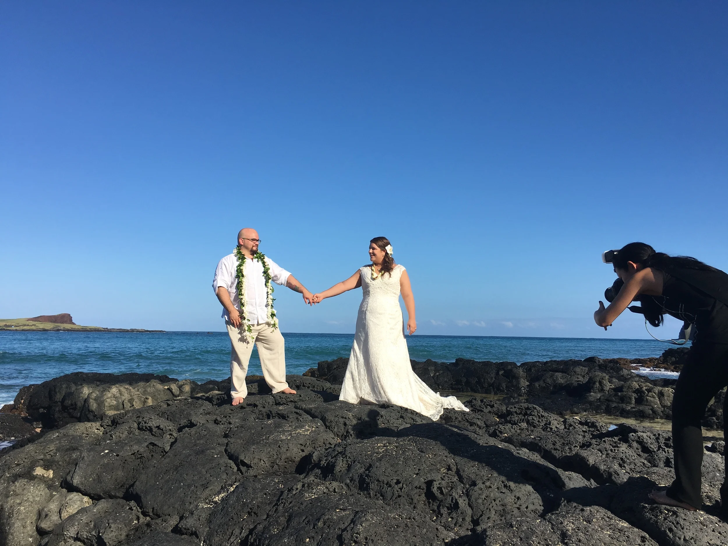 36-small-hawaii-beach-wedding.JPG