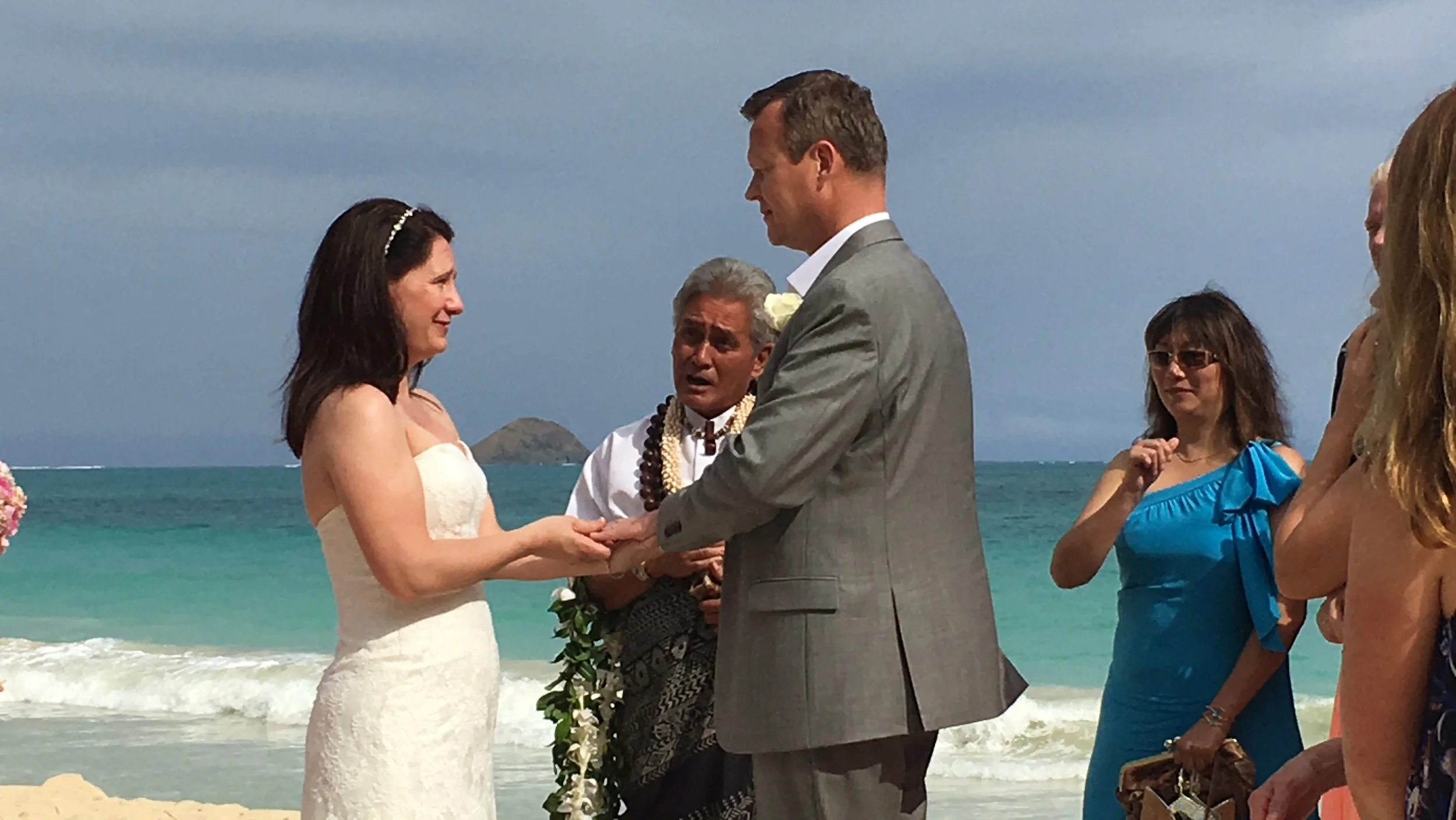 17-waimanalo-beach-ceremony.JPG