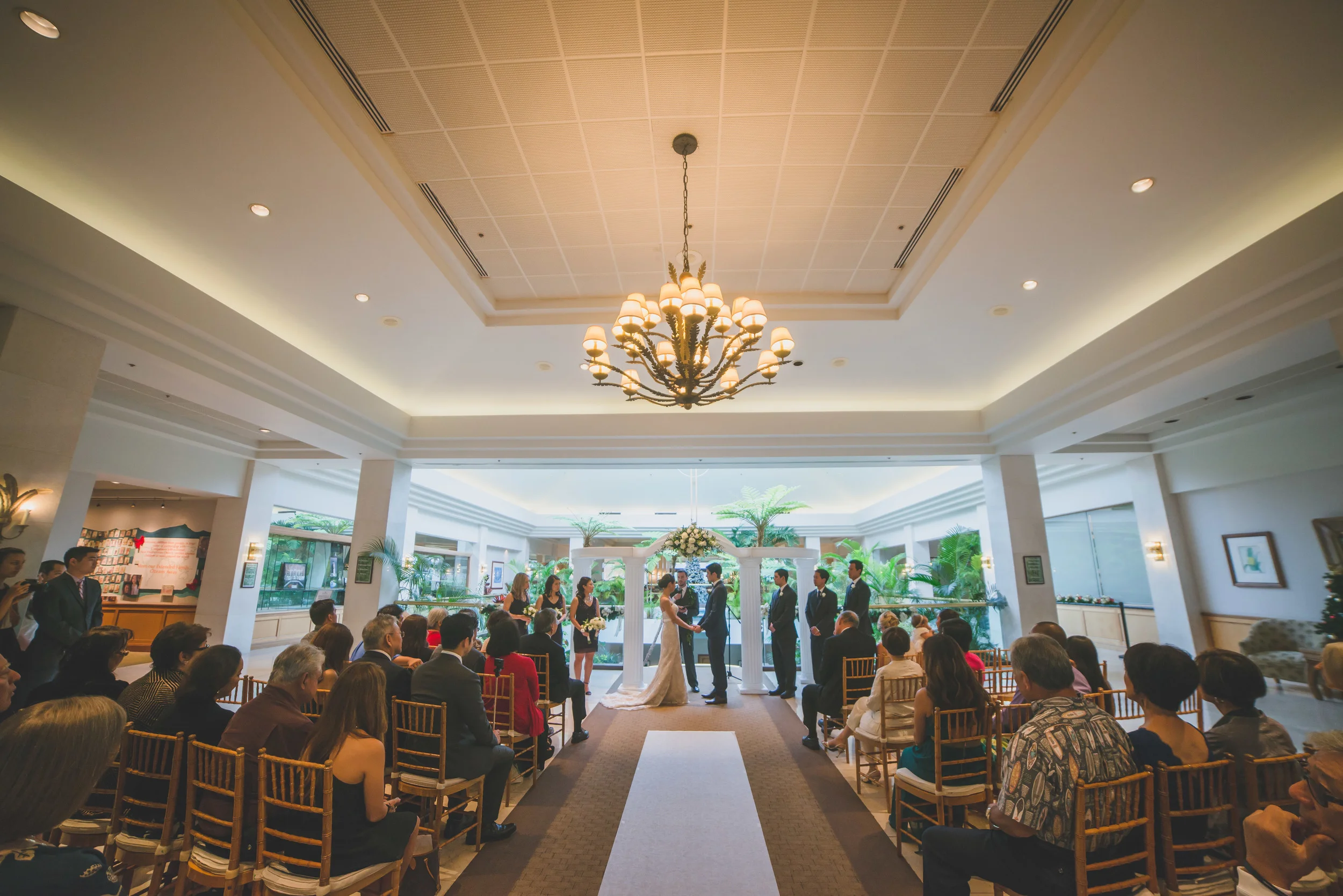 10-hawaii-koolau-ballroom-wedding.JPG