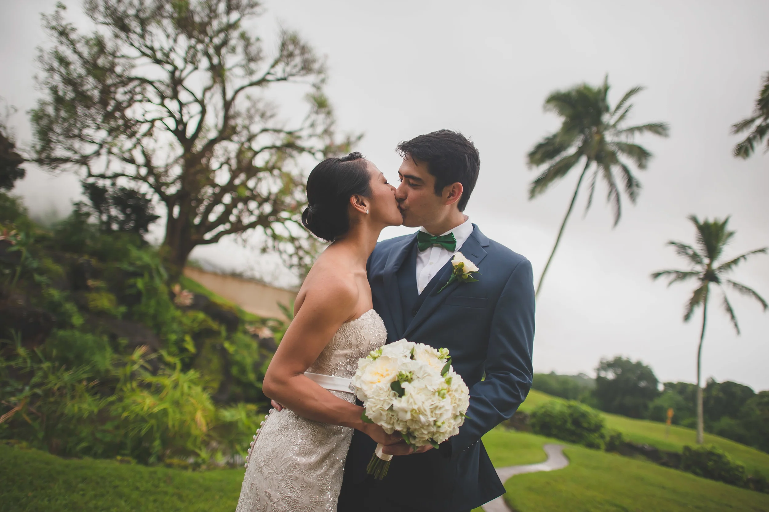 24-hawaii-koolau-ballroom-wedding.JPG