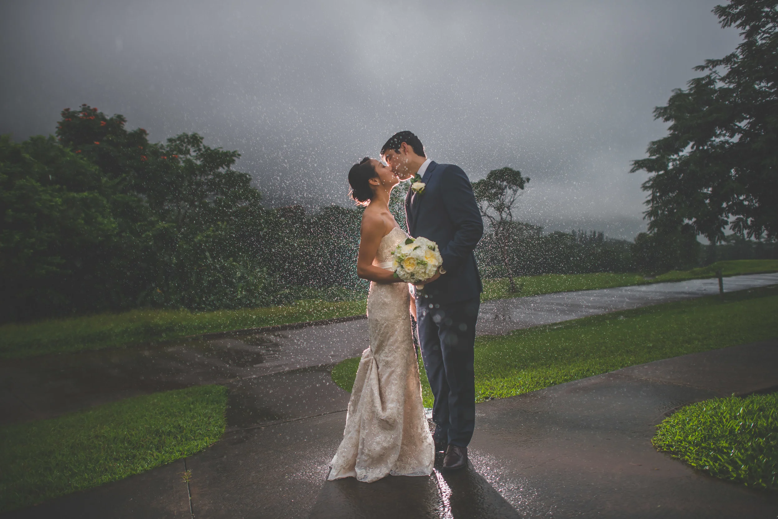 29-hawaii-koolau-ballroom-wedding.JPG