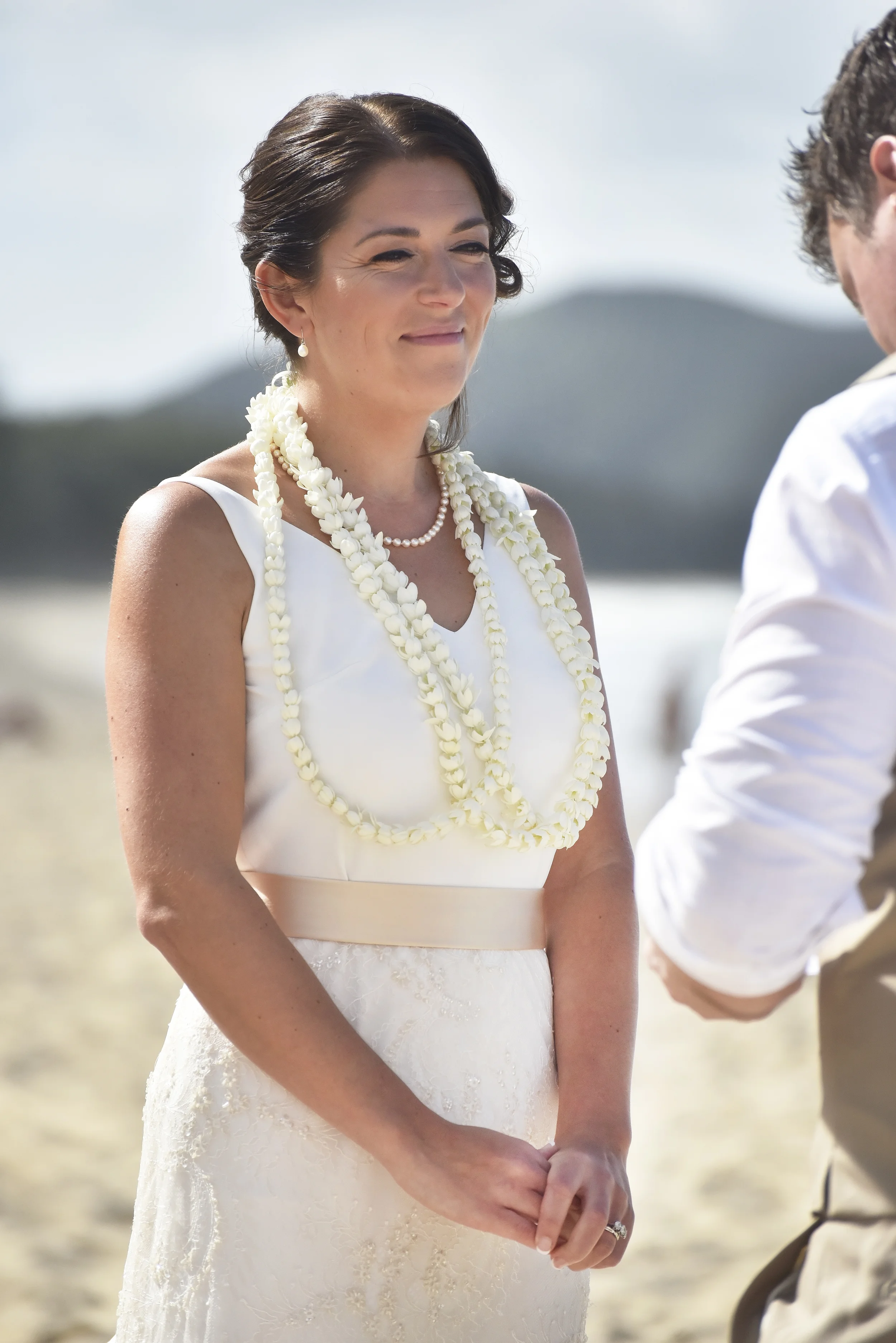 17-waimanalo-beach-wedding-hawaii.jpg