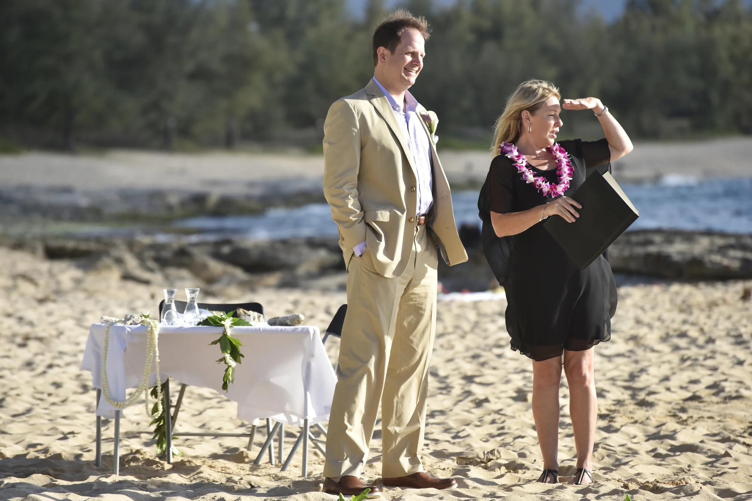 7-papailoa-beach-north-shore-wedding.jpg