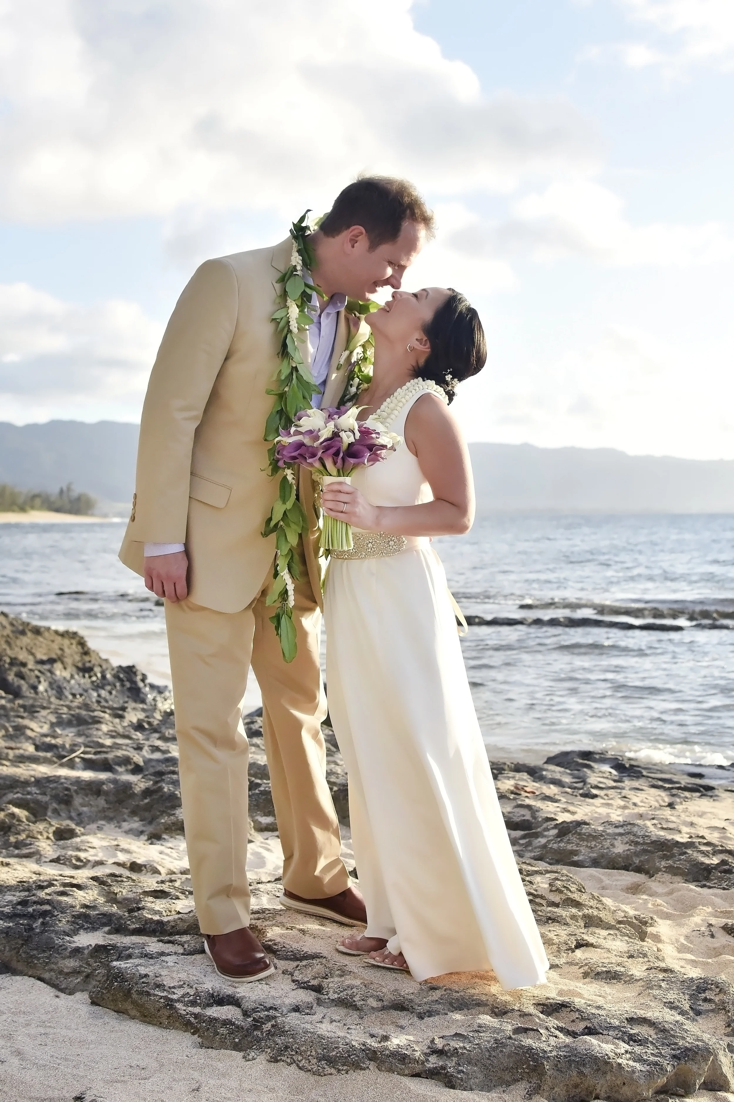 31-papailoa-beach-north-shore-wedding.jpg