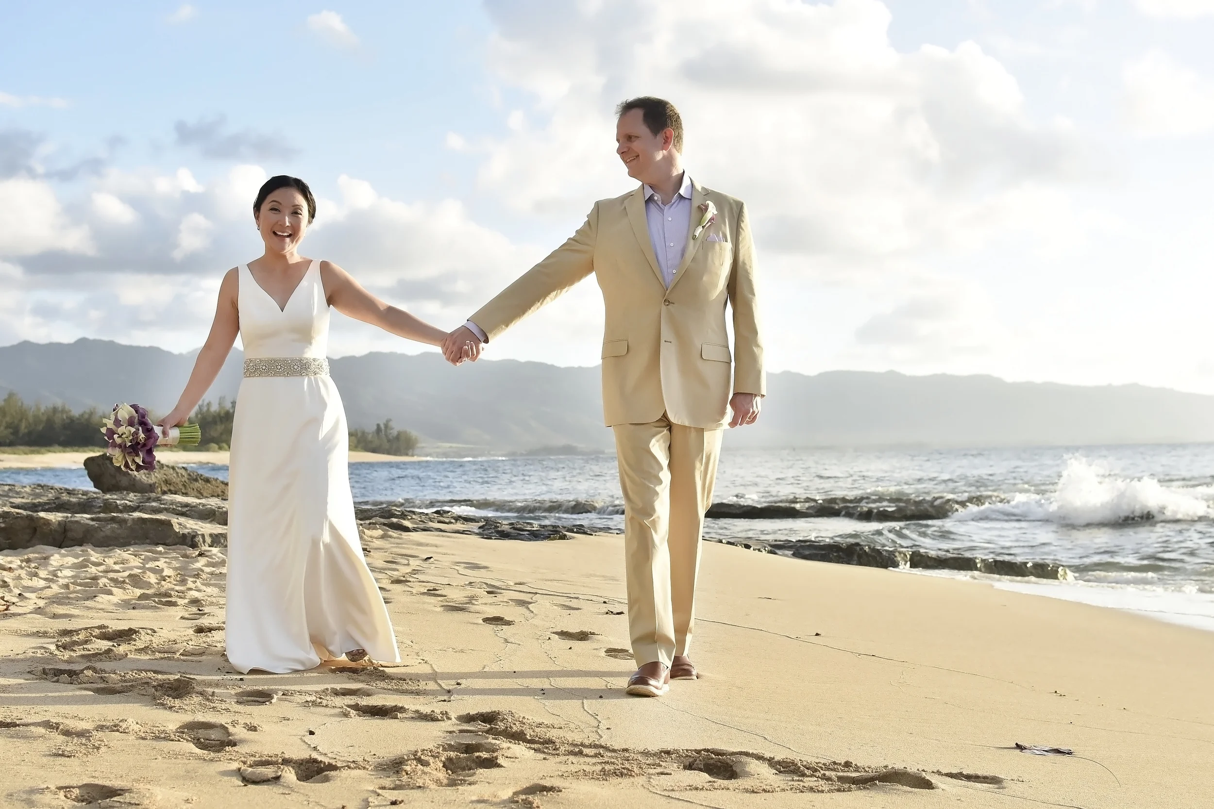 34-papailoa-beach-north-shore-wedding.jpg