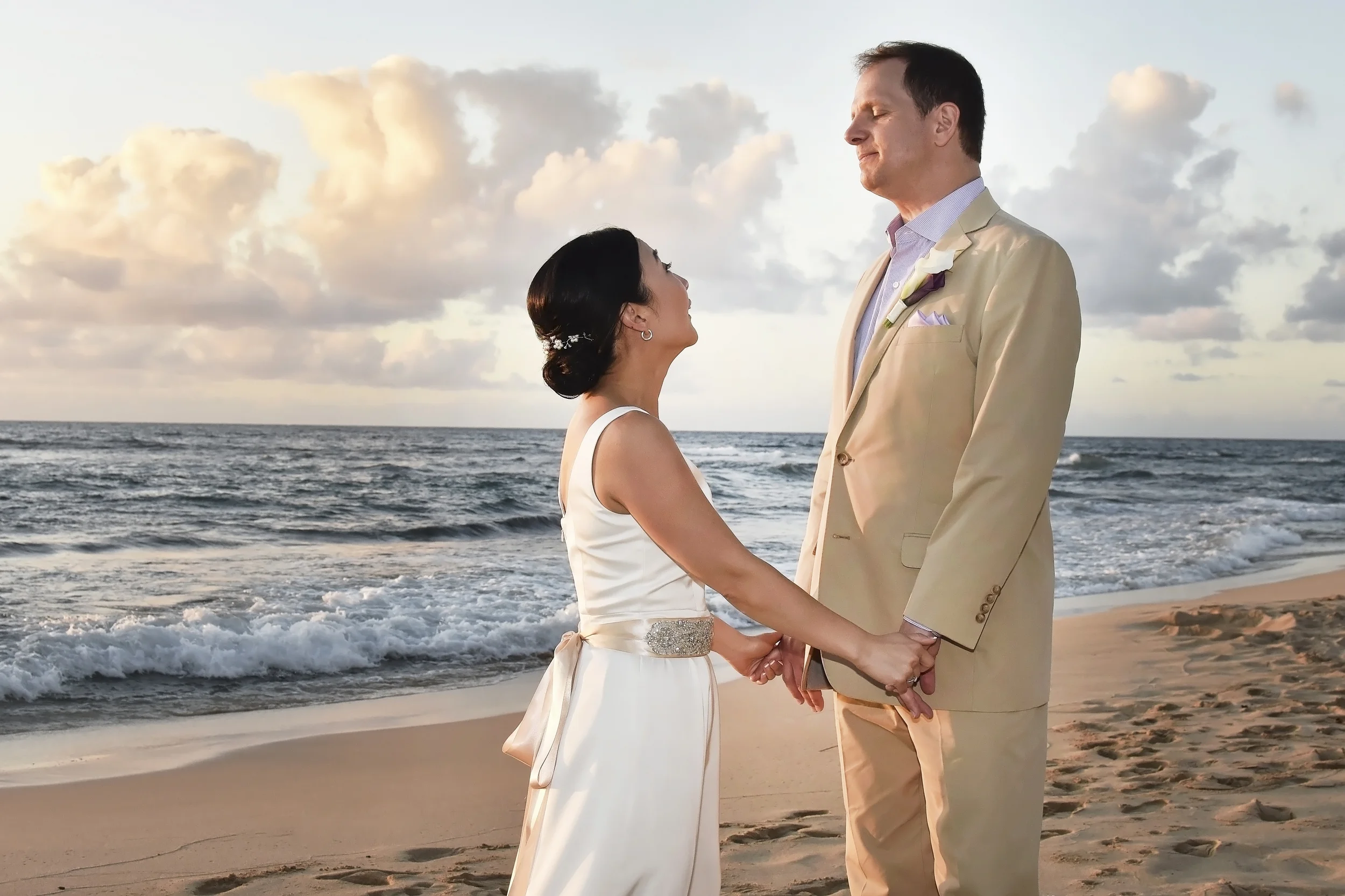 41-papailoa-beach-north-shore-wedding.jpg