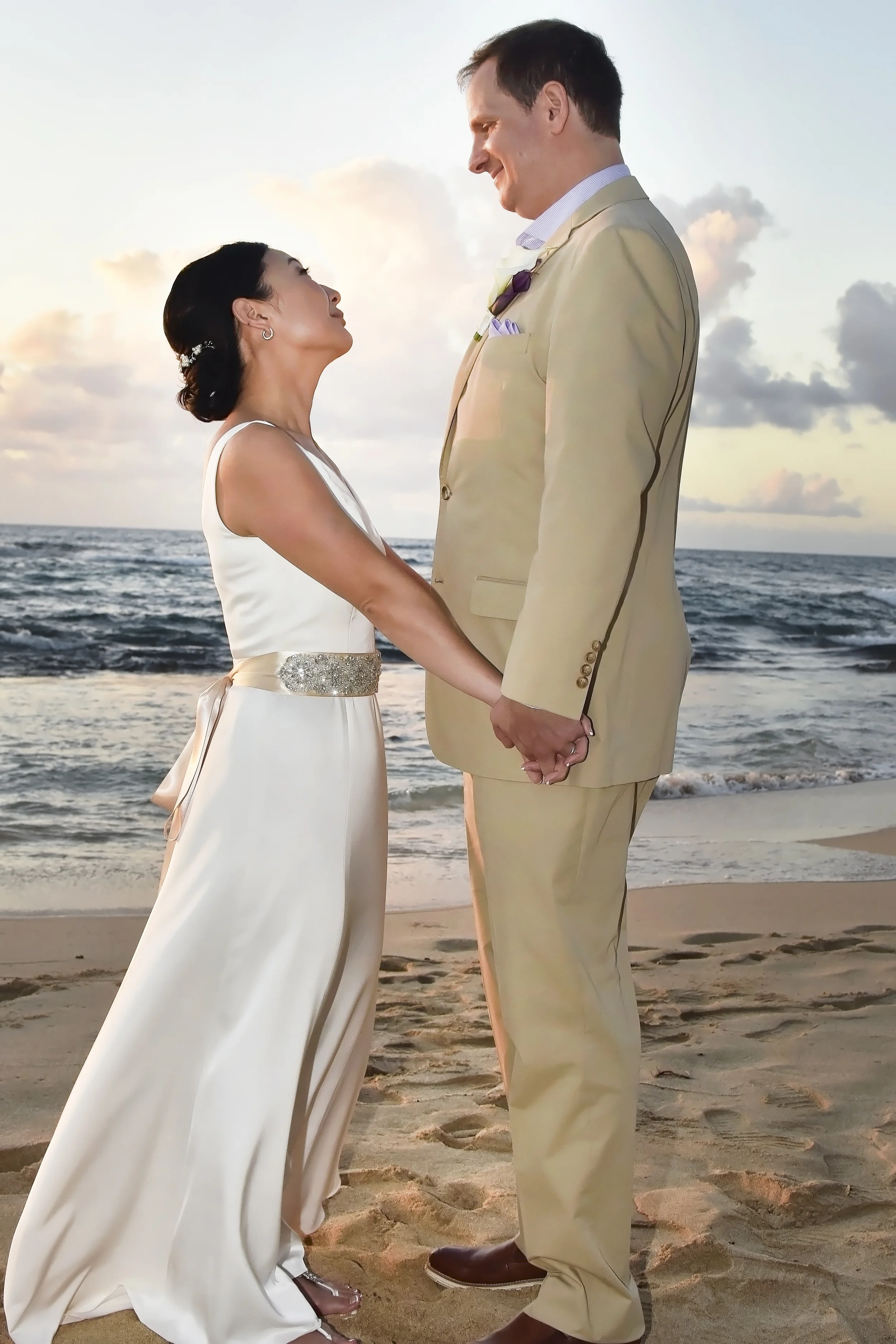 43-papailoa-beach-north-shore-wedding.jpg