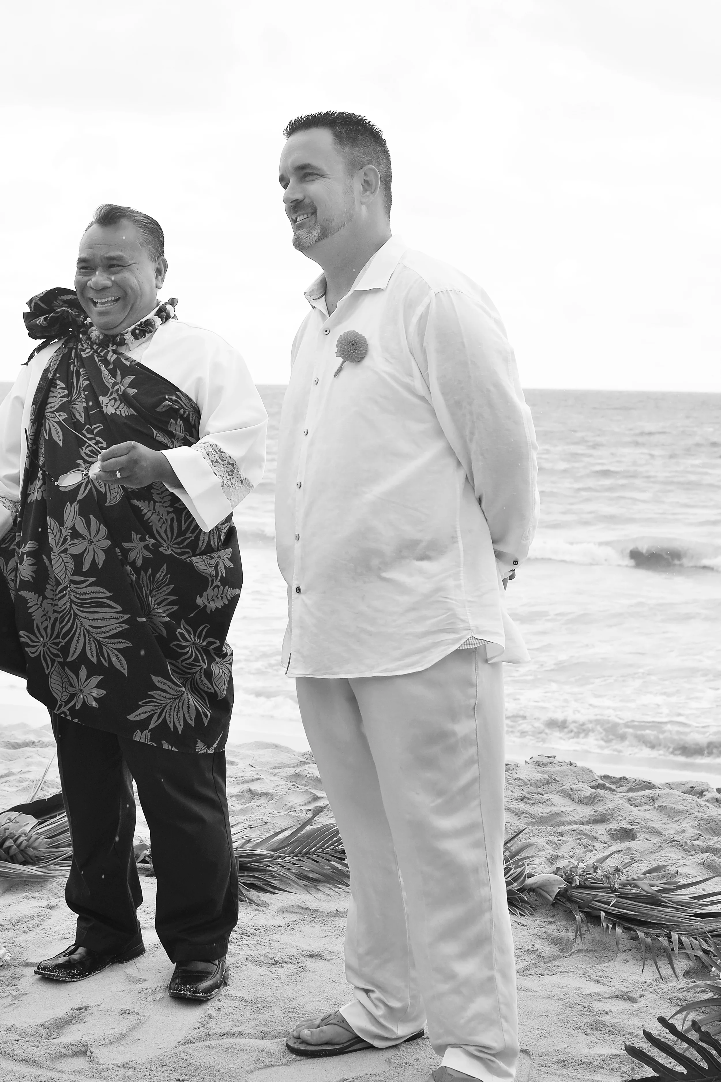 5-waimanalo-beach-hawaii-wedding.jpg