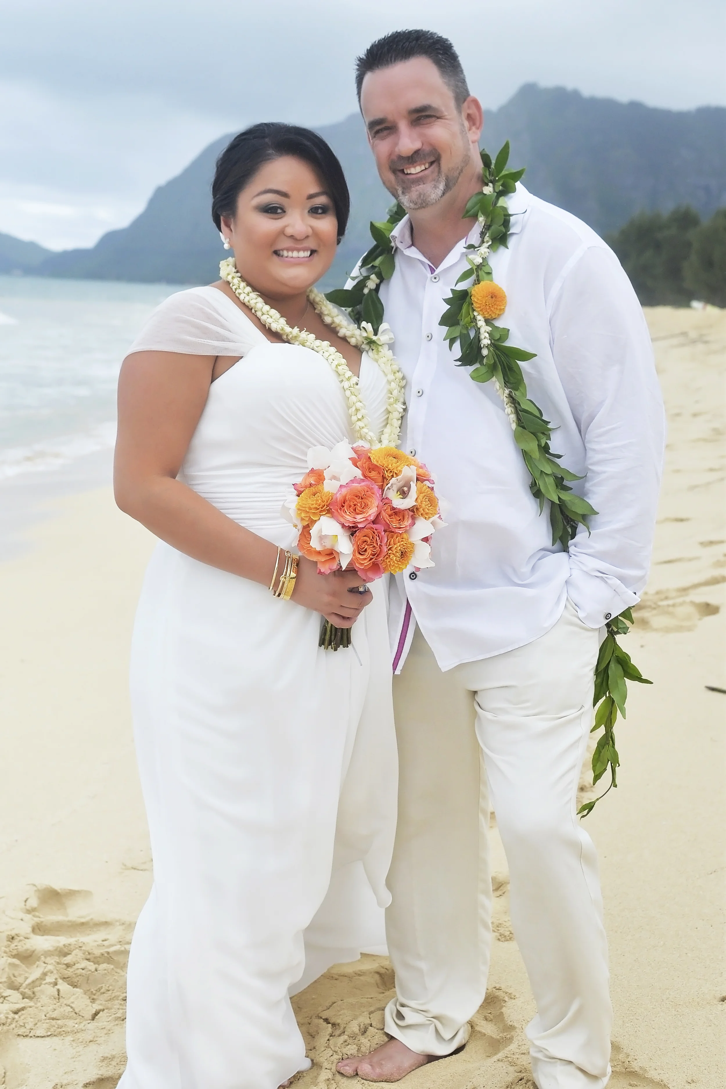 26-waimanalo-beach-hawaii-wedding.jpg