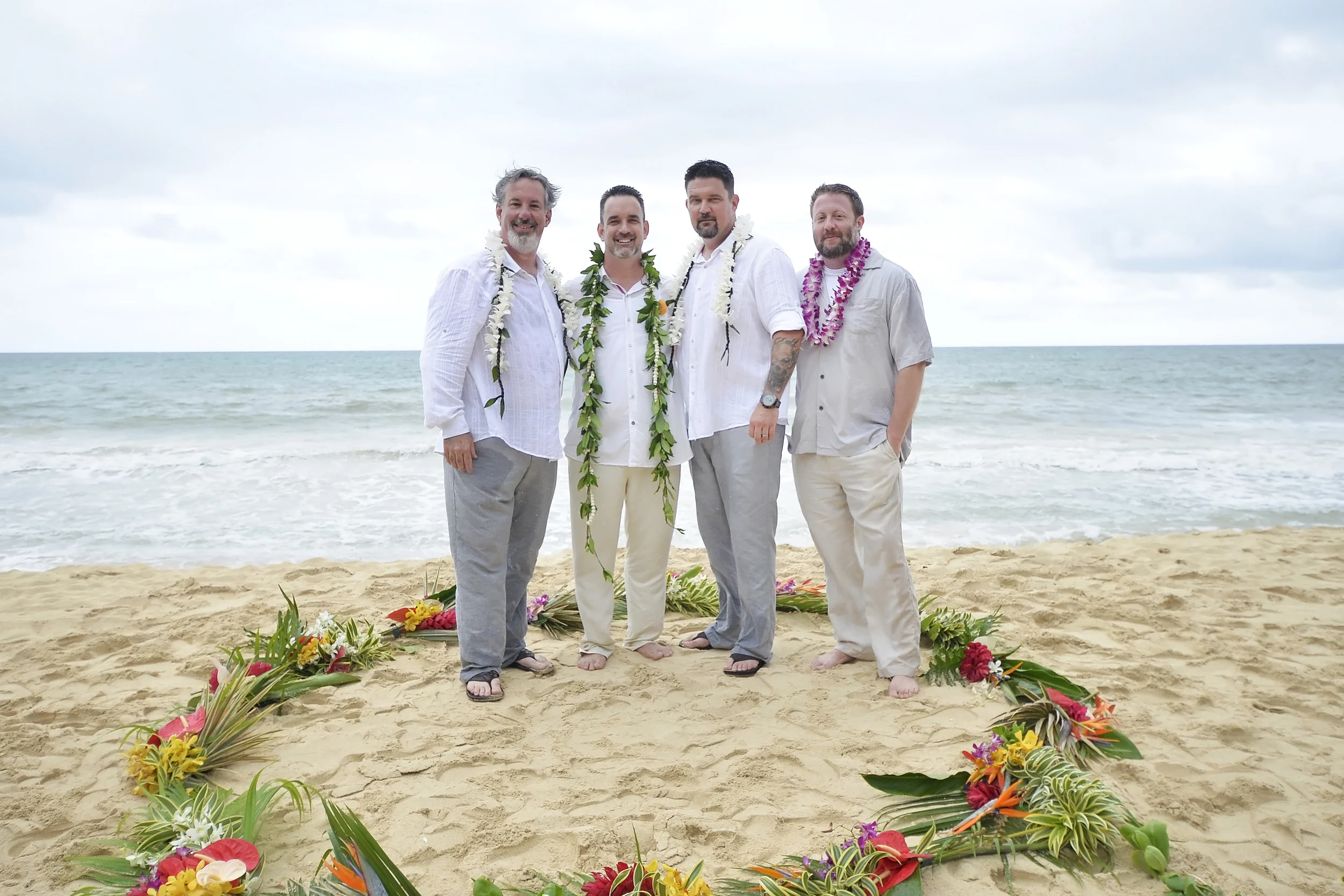 32-waimanalo-beach-hawaii-wedding.jpg